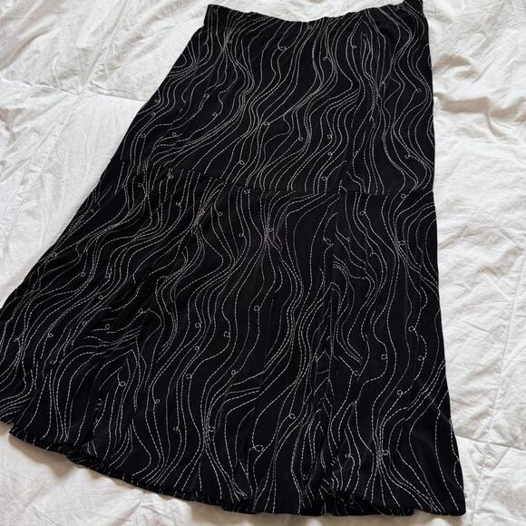 Y2k black abstract midi skirt white contrast embroidery sz med whimsigoth witchy - Picture 1 of 8
